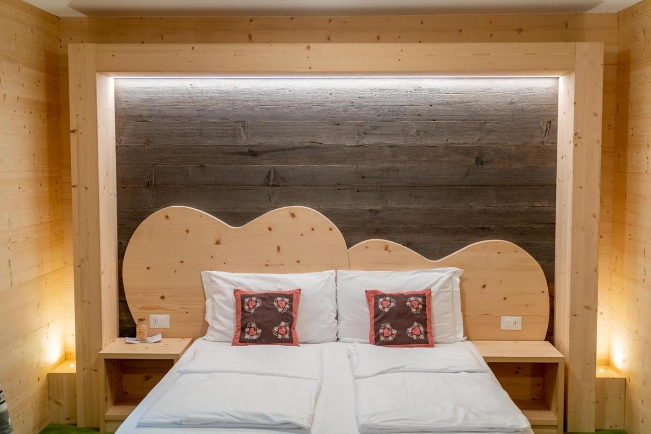 Al Sole Mountain Chic Hotel โฟลกาเรีย ภายนอก รูปภาพ