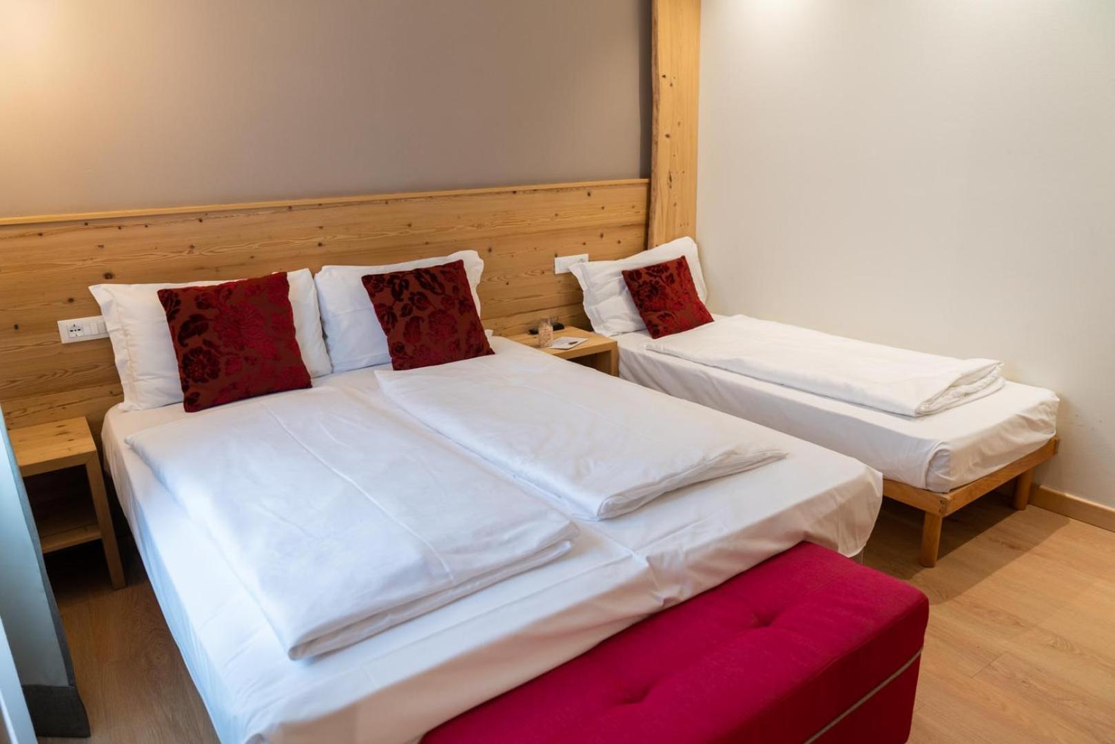 Al Sole Mountain Chic Hotel โฟลกาเรีย ห้อง รูปภาพ