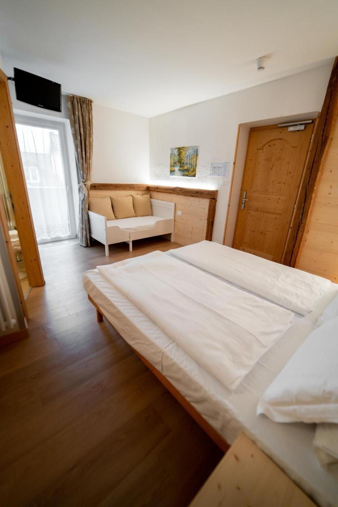 Al Sole Mountain Chic Hotel โฟลกาเรีย ห้อง รูปภาพ